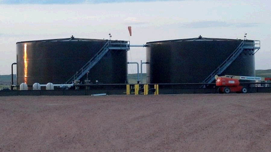 Above ground tanks with sustainable coatings